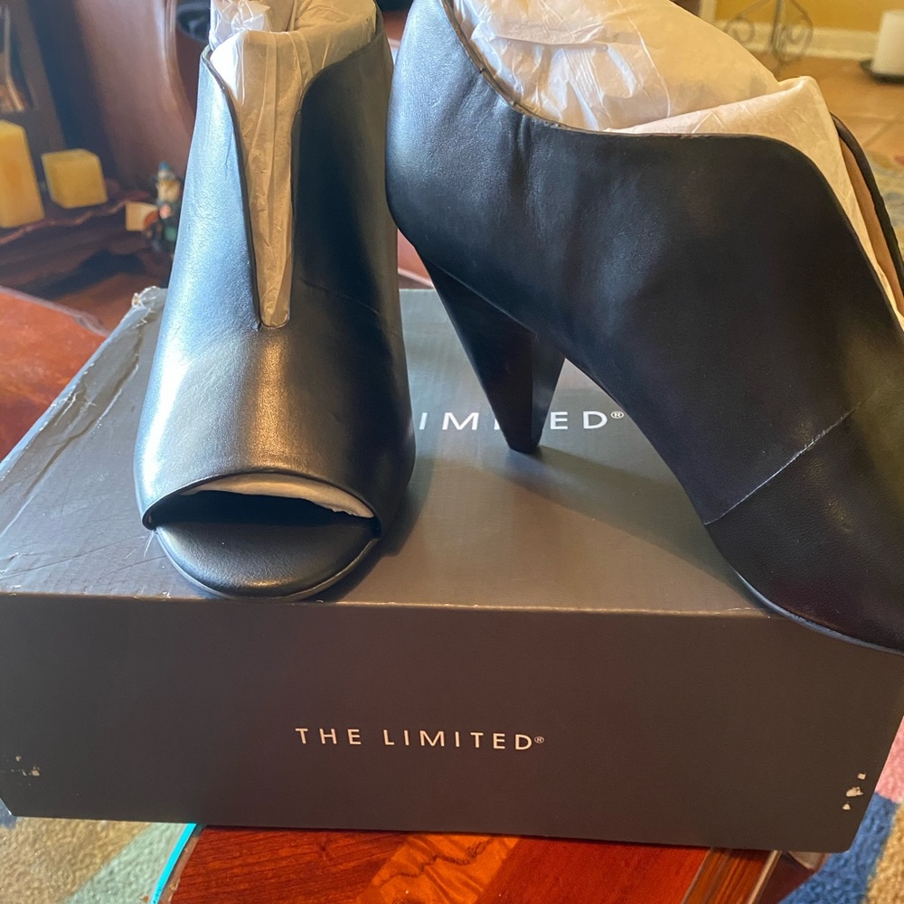 The Limited Black Open-Toe Leather Booties - Picture 5 of 9